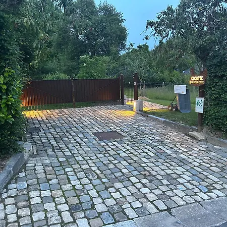 Dom wakacyjny Cocotte La Roulotte *