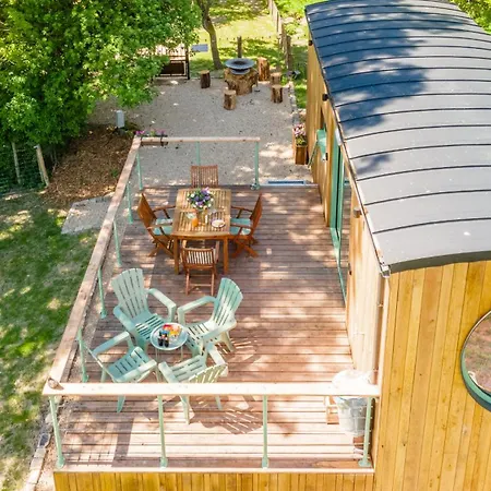 Holiday home Cocotte La Roulotte